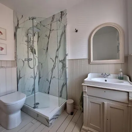 No12skipton Tatil Evi *